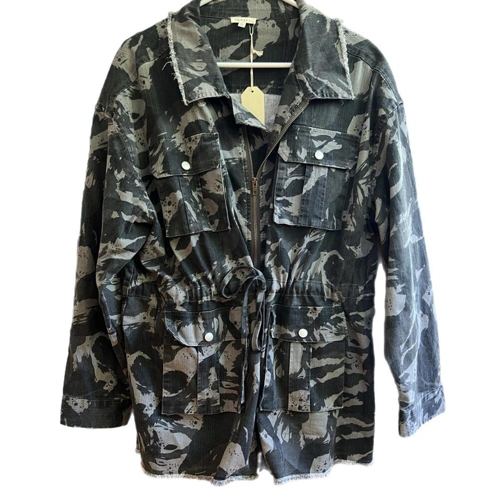 Jodifl Utility Jacket Grey Camo Drawstring Frayed Hem Large